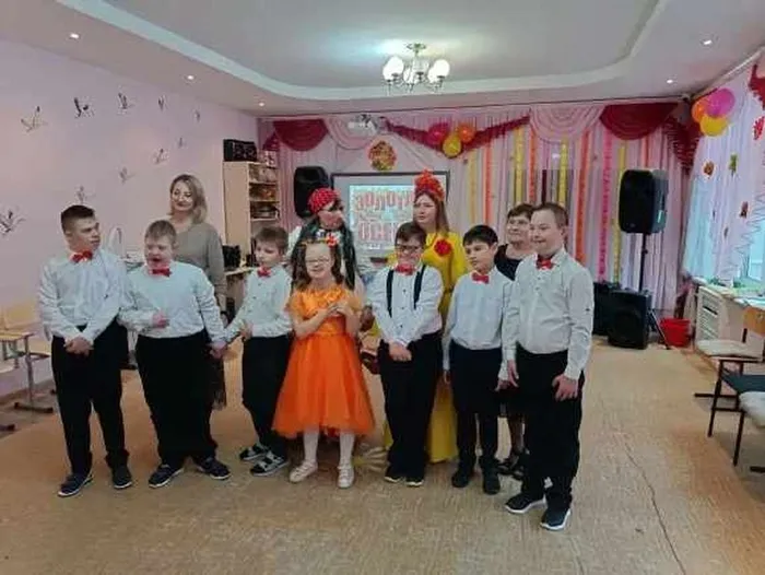 4 Е на осеннем балу