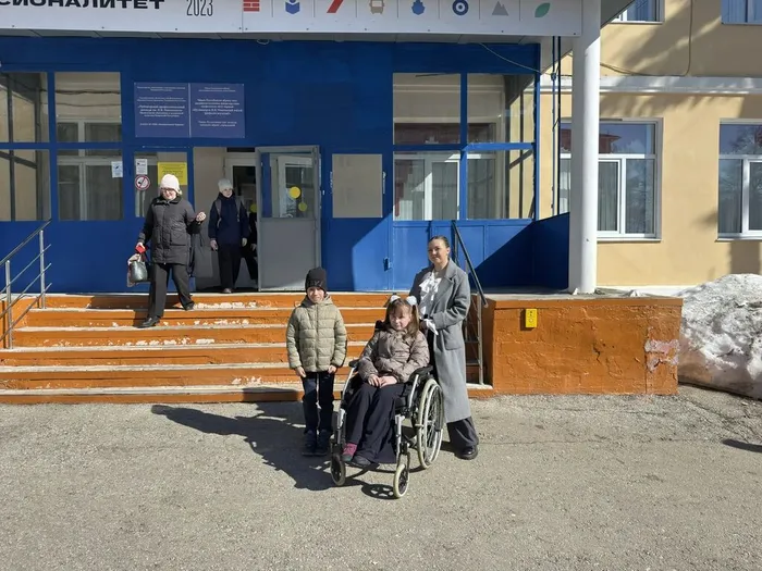 Ученики с наставником на чемпионате