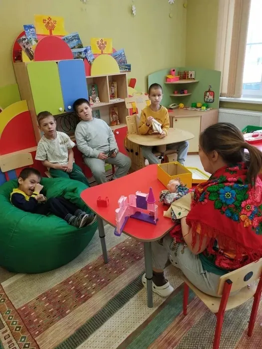 Инсценировка чувашской сказки Лиса-плясунья в группе Цветок