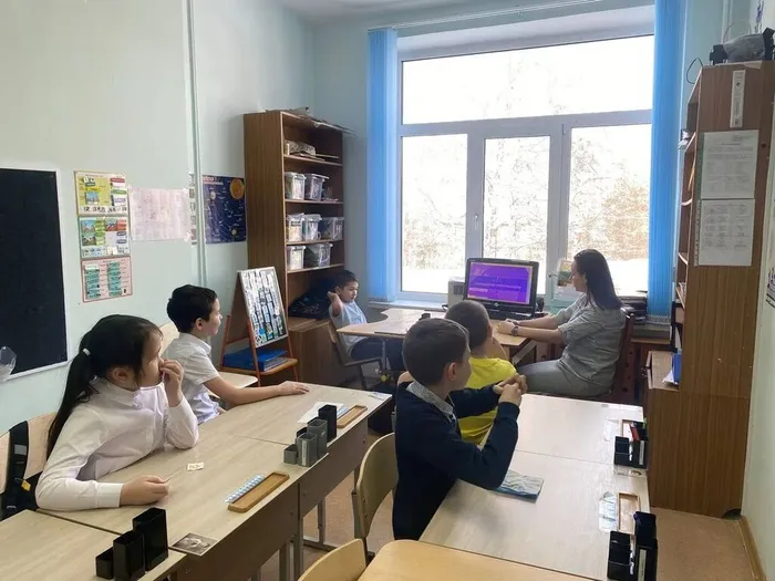 1А класс на уроке цифры