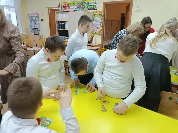 Супер дети развивают логику