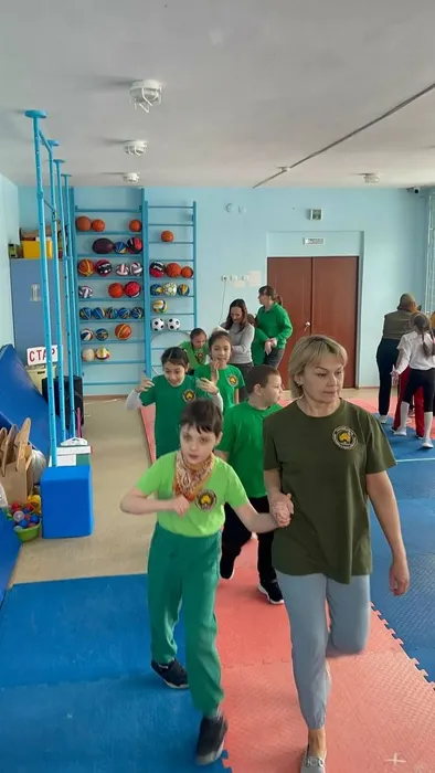 1Э класс готовится к эстафете