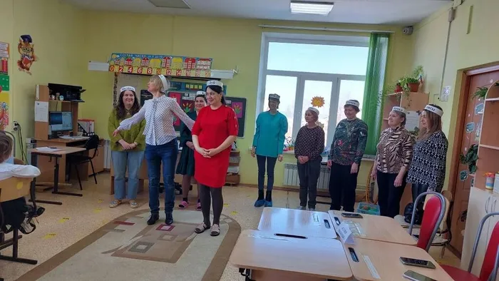 Инсценирование родителями сказки На лесной опушке