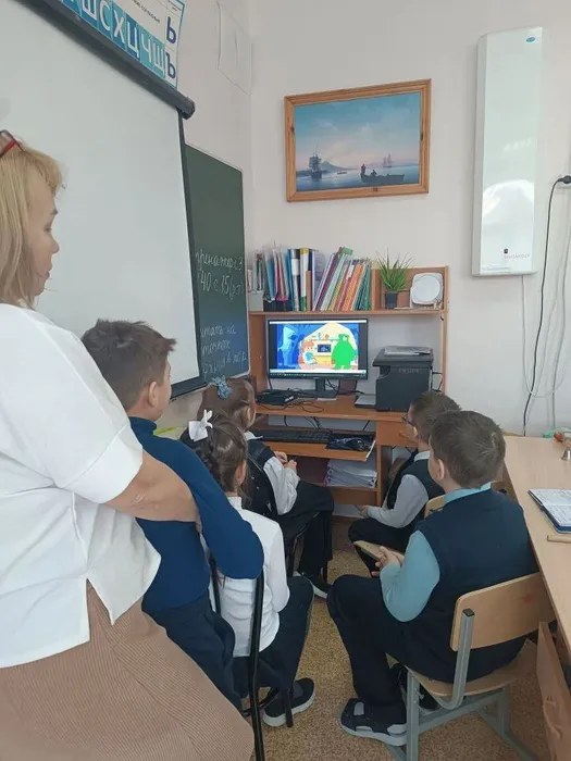 Ученики 1Л узнали об интернете в космосе